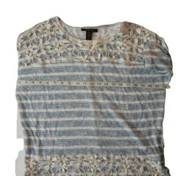 Womens sz Med Pitet blue white striped Floral embroidered top Ladies 3/4" Sleeve - Picture 5 of 6